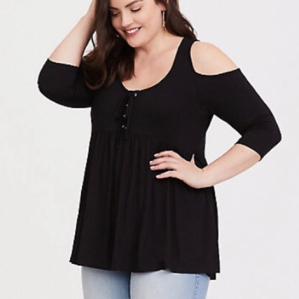 Torrid cold shoulder babydoll size 00